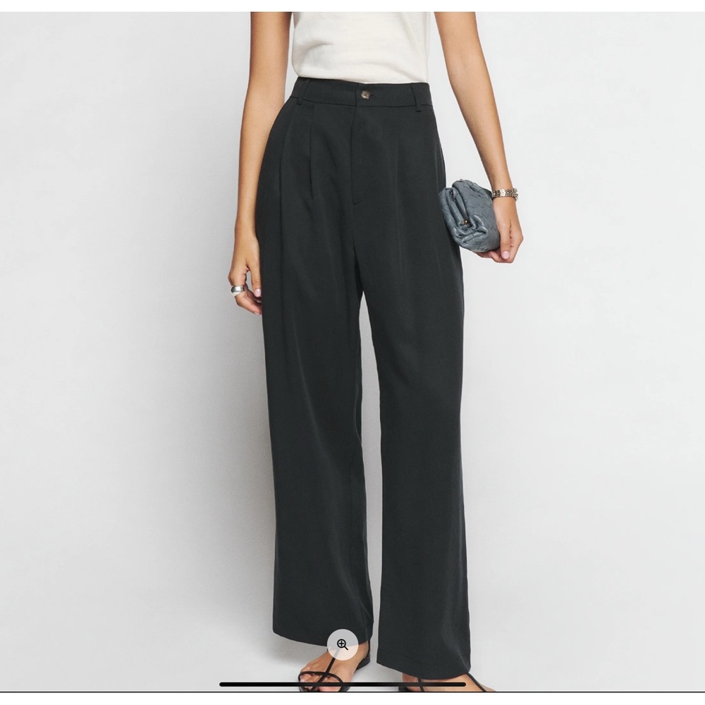 REFORMATION the Mason Cropped Linen Pant from 

30.5 inseam,